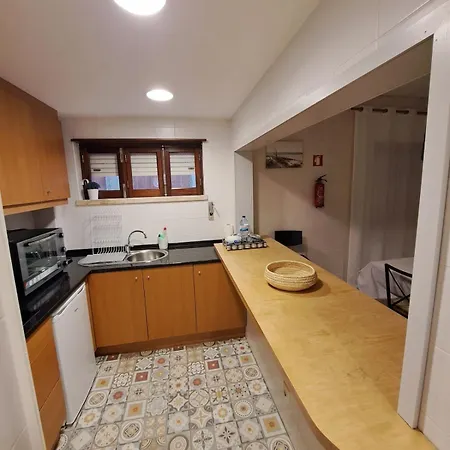 Centre לאגוּ‏ש